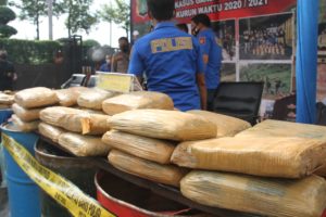 Polres Jakbar Gagalkan Peredaran 144,5 Ton Ganja