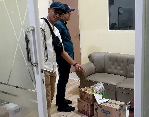 Tolak Gratifikasi, Ketua PB HMI Kembalikan Paket Milik Tiran Grup