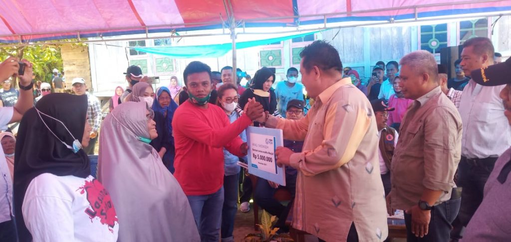 Bupati Muna Tinjau Lokasi Rencana Pembangunan Proyek PLTU di Desa Lasunapa