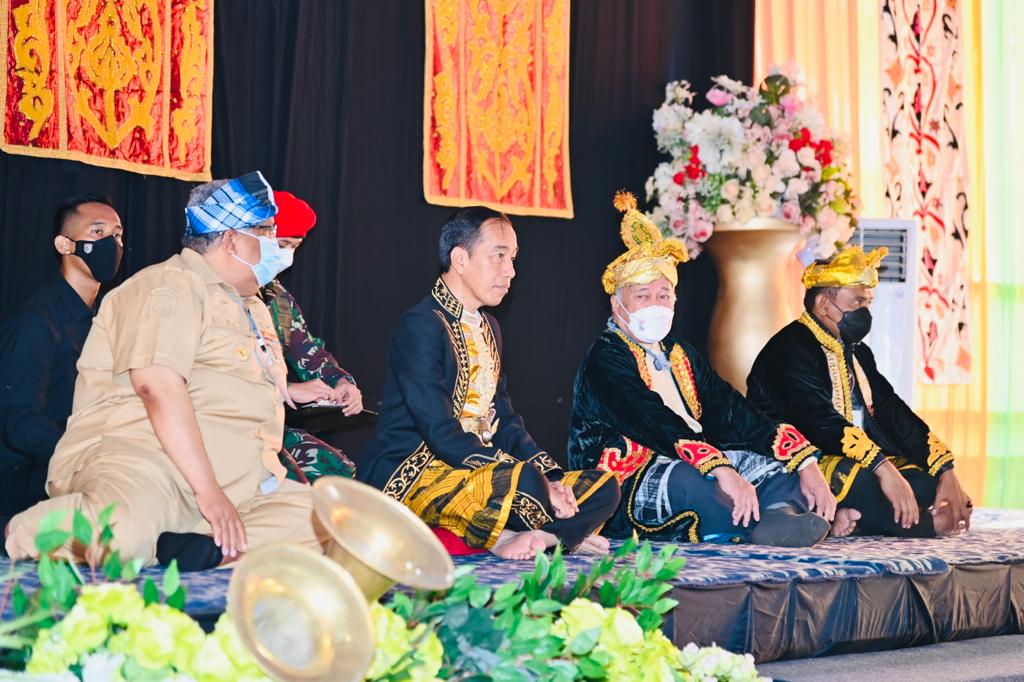 Mampu Menjaga Kearifan Lokal di Tengah Moderenisasi, Joko Widodo Apresiasi Kesultanan Buton