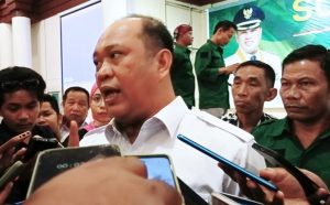 Deklarasi Maju ke Pilgub Sultra 2024, Ruksamin Usung Visi Sultra Menjadi Pusat Energi Dunia