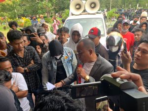 Kantor BPOM Kendari Digeruduk Ratusan Masyarakat, Lantaran Diduga Lakukan Tindakan Nonprosedural