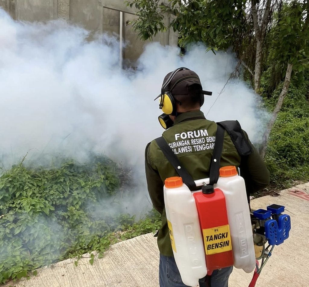 FPRB Sultra Intens Lakukan Fogging Cegah Peredaran Wabah DBD di Kendari