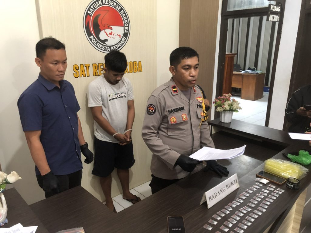 Sopir di Kendari Terancam 20 Tahun Penjara Usai Kedapatan Miliki Sabu 21 Gram