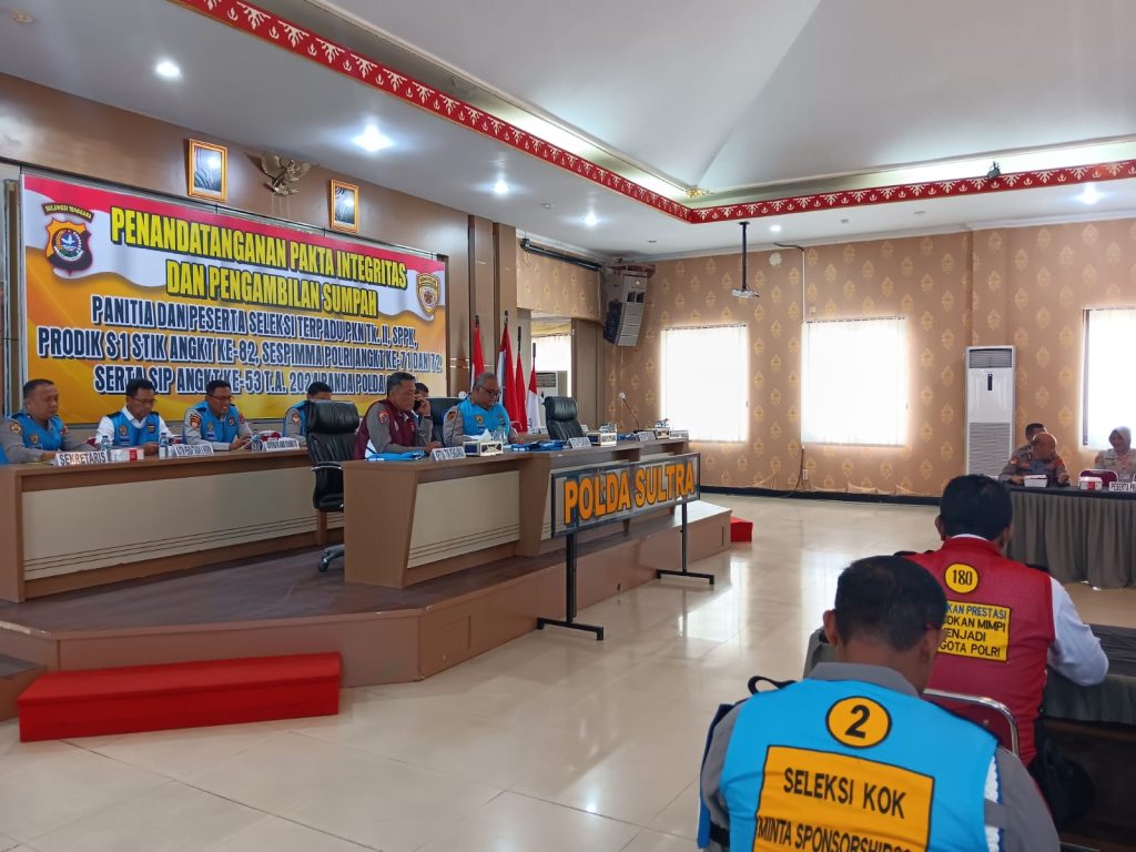 Polda Sultra Teken Pakta Integritas dan Sumpah Seleksi Polri yang Transparan