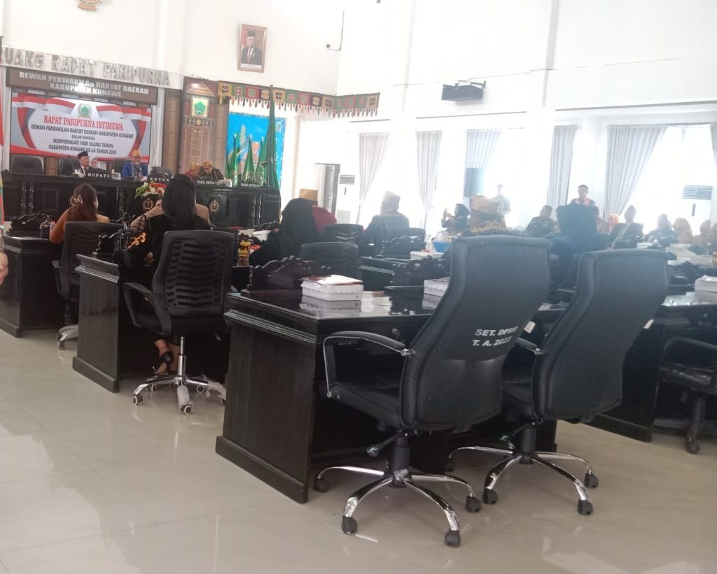 15 Anggota DPRD Konawe ‘Bolos’ Saat Rapat Paripurna Istimewa