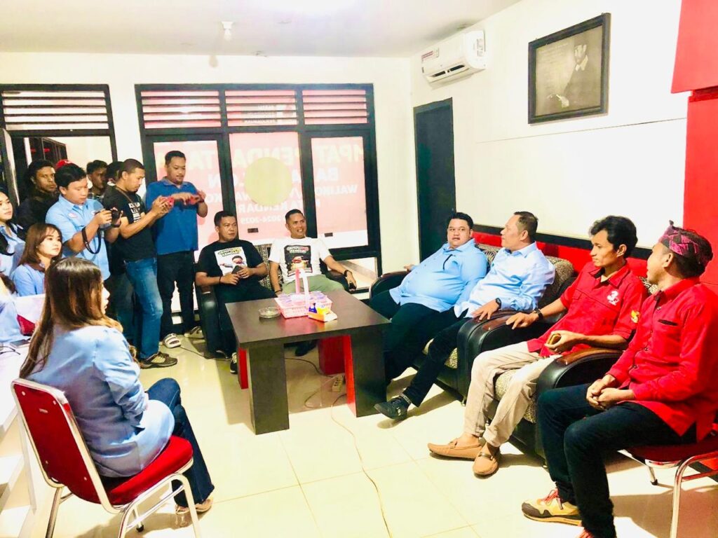 Yudhianto Mahardika Kembalikan Formulir Pendaftaran Calon Wali Kota Kendari di 3 Partai Politik