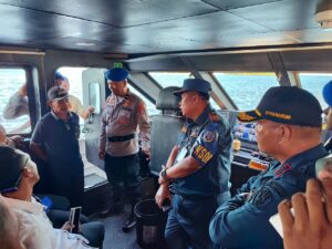 Kepala KSOP Kelas II Kendari Mediasi Masyarakat Pulau Cempedak dan Pemilik Kapal Cepat Kendari-Raha