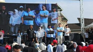 Puluhan Ribu Warga Kendari Antusias Ikuti Jalan Santai Gemoynya Kendari