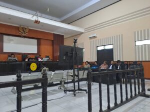 Kasus Tipikor Bandara Lasusua: Mantan Bupati Kolut, Nur Rahman Umar Dipanggil Kembali ke Pengadilan