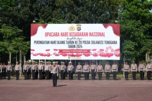 Irjen Pol Dwi Irianto Pimpin Upacara Hari Kesadaran Nasional dan HUT Polda Sultra ke-28