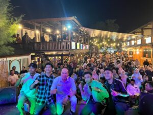 Dialog dengan Milenial-Gen Z, ASR Siap Perluas Cakupan Beasiswa hingga 17 Kabupaten