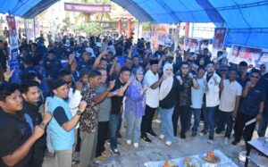 Siska-Sudirman Lantik Ratusan Tim Pemenangan di Mandonga, Optimis Raih 20 Ribu Suara