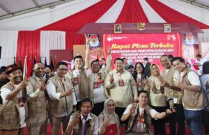 Dukungan Artis Terkenal: Nicky Tirta dan Dirly Hadiri Pencabutan Nomor Urut Yudhi-Nirna