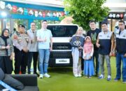 Penjual Buah dan Perabot Asal Gowa Raih Grand Prize Toyota Hilux Rangga