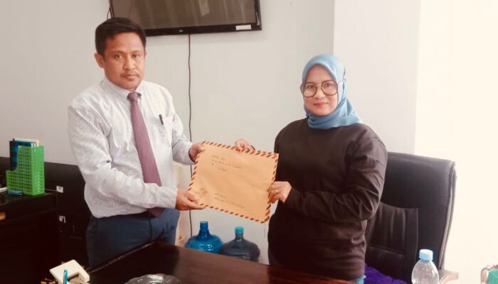 Tim Hukum Yudhi-Nirna Laporkan Dugaan Pelanggaran Pemilu ke DPRD Kota Kendari
