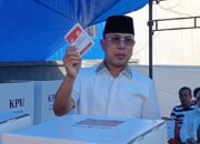 Andi Sumangerukka Gunakan Hak Pilih di TPS 16 Kelurahan Andonohu