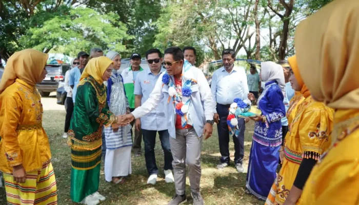 ASR-Hugua Janjikan Perhatian Khusus untuk Nelayan dan Petani Jika Menang Pilgub Sultra