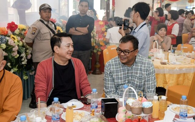 HUT YM Bhiksu Dharma Virya di Sibolangit: dr. Asri Ludin Serukan Toleransi untuk Pembangunan