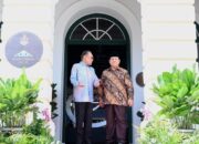 Momen Hangat Prabowo dan Anwar Ibrahim: Pererat Hubungan Indonesia-Malaysia di Rumah Tangsi
