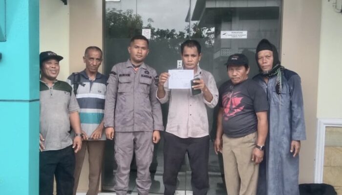 Diduga Lakukan Nepotisme dan Pungli, Puluhan Warga Laporkan Kades Beropa ke Ombudsman dan Kejati Sultra