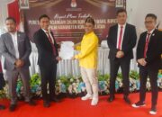 KPU Konawe Selatan Tetapkan Irham-Wahyu sebagai Bupati dan Wakil Bupati Terpilih 2024