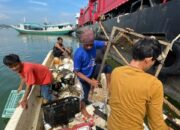 Mirdan Kerahkan Nelayan Bantu Pemkot Kendari Bersihkan Teluk Sambut HUT ke-194