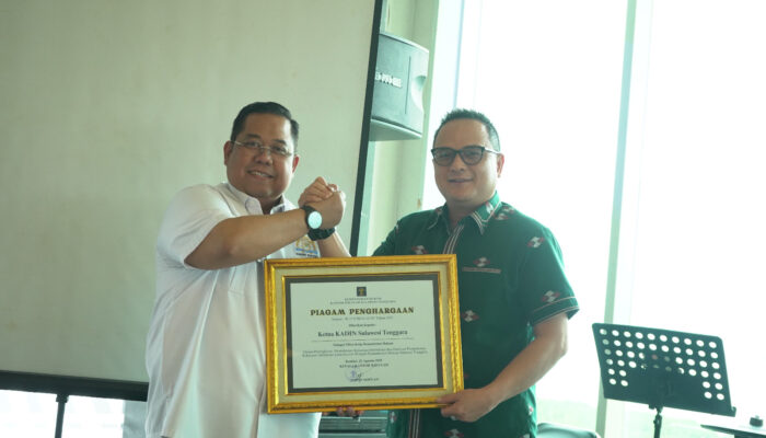 Bukti Nyata Peran di Balik Pertumbuhan Ekonomi, KADIN Sultra Diganjar Penghargaan Kemenkum