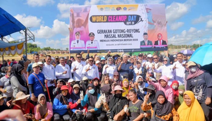 18 Ribu Warga Kendari Bergerak Serentak, Teguhkan Komitmen Menuju Indonesia Bersih 2029