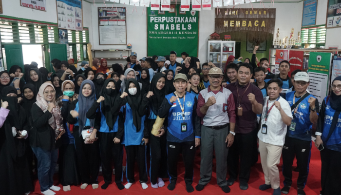 BI Sultra dan BPMP Bentuk Generasi Cakap Digital Lewat Program “Goes to School” di SMAN 11 Kendari