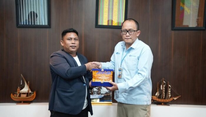 Apresiasi Sinergi Ekonomi, BI Sultra Terima Penghargaan JMSI Sultra Award 2025