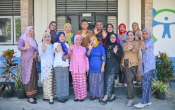 Peringati Hari Kartini, DP3A Muna Gandeng Puskesmas Katobu Gelar Pemeriksaan Kesehatan Perempuan